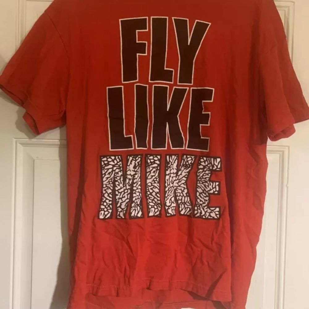 2 Monkeys “Fly Like Mike” Michael Jordan size Large